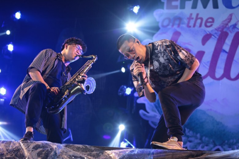 'EFM Chill on The Hill No.8' ฉ่ำฝน
