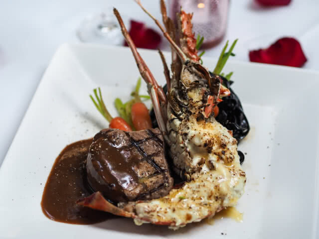 อร่อยปักหมุด : ฉลองวาเลนไทน์ 2018 ที่โรงแรมอัมรา  สุรวงศ์ กรุงเทพฯ