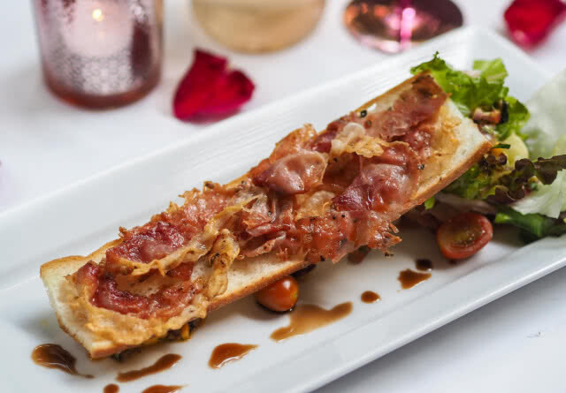 อร่อยปักหมุด : ฉลองวาเลนไทน์ 2018 ที่โรงแรมอัมรา  สุรวงศ์ กรุงเทพฯ