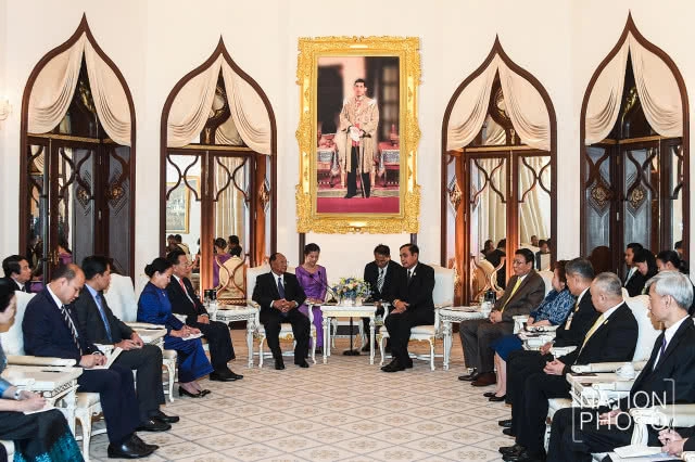 เฮง สัมริน เข้าพบ ประยุทธ์ ในการเยือนไทยอย่างเป็นทางการ