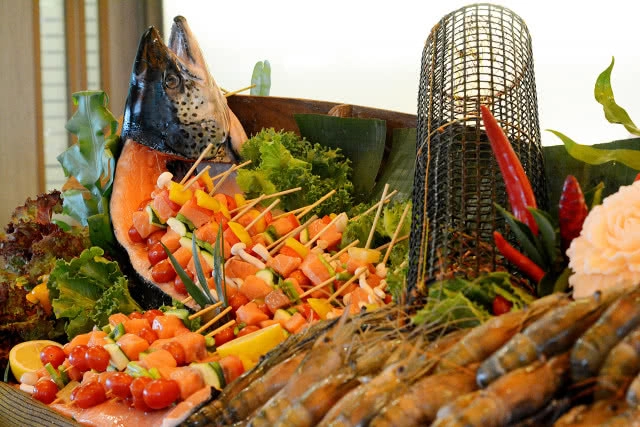 อร่อยปักหมุด : บุฟเฟ่ต์อาหารทะเลที่ปังที่สุดในนนทบุรี โนโวเทล อิมแพ็ค เมืองทองธานี