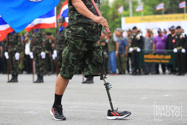 พิธีสวนสนามสดุดีทหารผ่านศึก