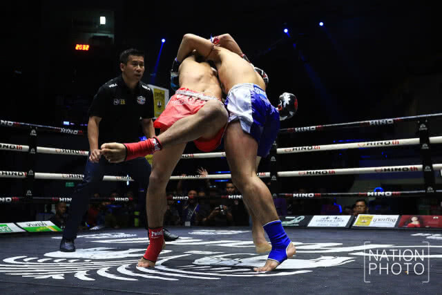 กริชเพชร รัตนภานุ แพ้คะแนน ชัยศิริ ส.เดชะพันธ์ ศึกมวยไทยเกียรติเพชร ซูเปอร์ไฟต์