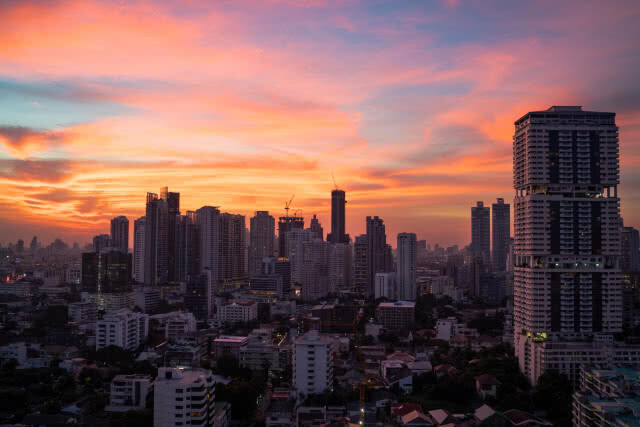กางแผนอสังหาฯ ครึ่งปีแรก ’61 ดีเวลลอปเปอร์ดันโปรเจกต์แลนด์มาร์คตามคาด