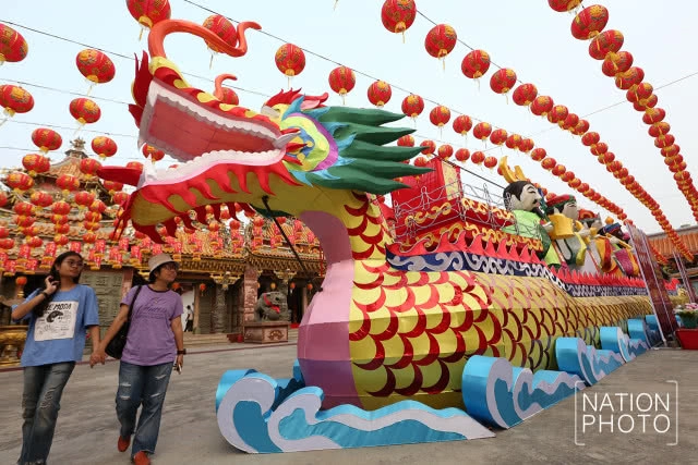 ศาลเจ้ามูลนิธิธรรมกตัญญู เสียนหลอไต้เทียนกง ประดับโคมไฟรับตรุษจีน