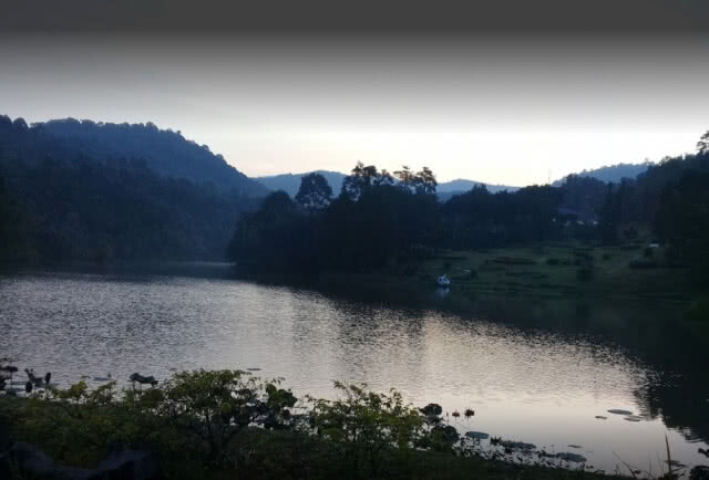 เปิดรีสอร์ทหรู "เปรมชัย" ที่ภูเรือ
เร่งตรวจสอบที่ดินถูกต้องหรือไม่ ?