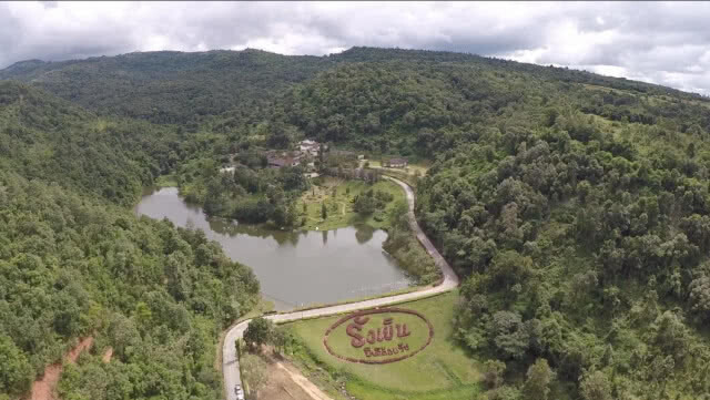 เปิดรีสอร์ทหรู "เปรมชัย" ที่ภูเรือ
เร่งตรวจสอบที่ดินถูกต้องหรือไม่ ?