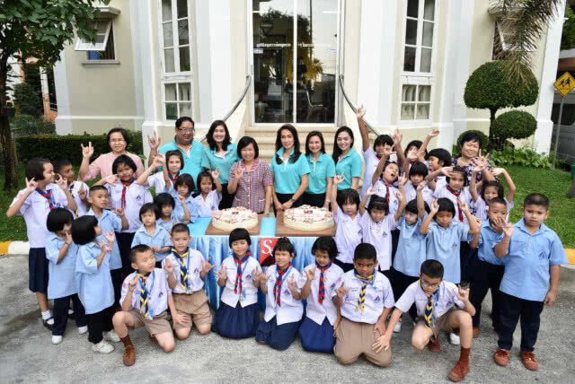 เอส แอนด์ พี ขนกองทัพเค้ก 740 ปอนด์
แบ่งปันความสุขสู่สังคมอย่างต่อเนื่องเป็นปีที่ 14