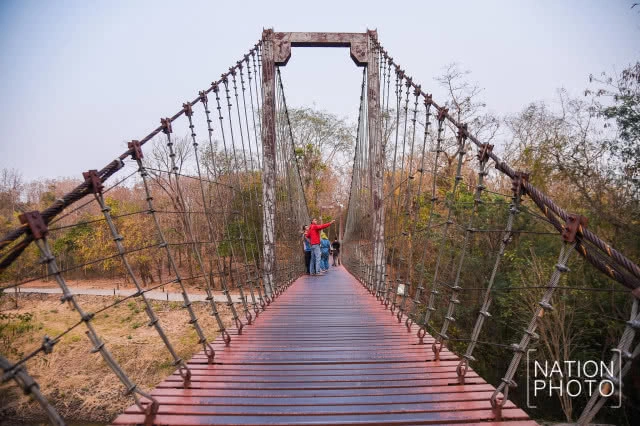 คล้องกุญแจอธิษฐาน สืบสานตำนานรัก ณ เขากระโดง บุรีรัมย์