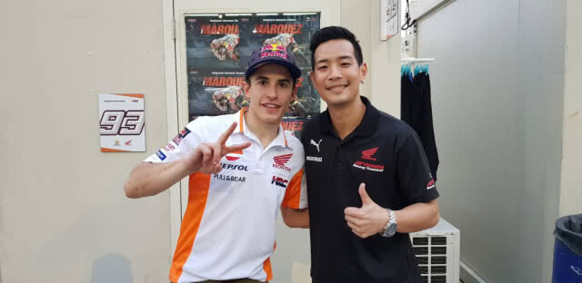 "มาร์ค มาร์เกซ" ฉลองวันเกิดร่วมกับแฟนๆ ชาวไทย