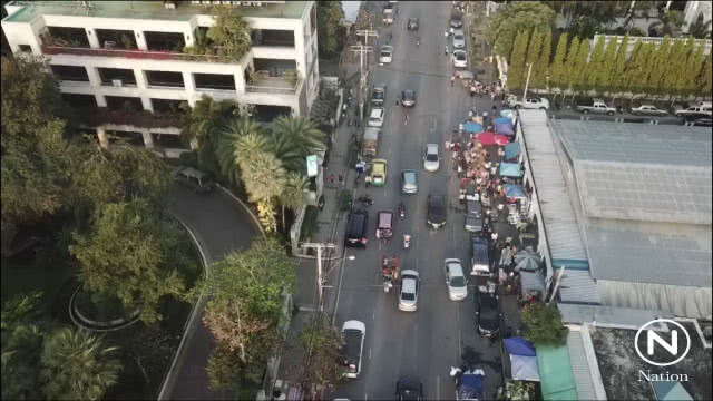 ผู้ว่าฯ กทม.ลงพื้นที่ตลาดสวนหลวง