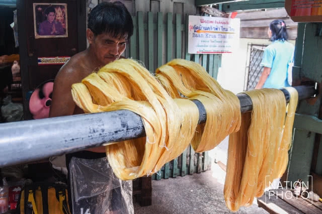 ผ้าไหมบ้านครัว ลุงอู๊ด ความภาคภูมิใจของไทยที่รอวันนับถอยหลัง?