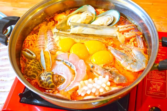 อร่อยปักหมุด : "อย่าลืมฉัน" ยกทะเลมาเสิร์ฟในแบบแซ่บแซ่บใกล้ๆคุณ