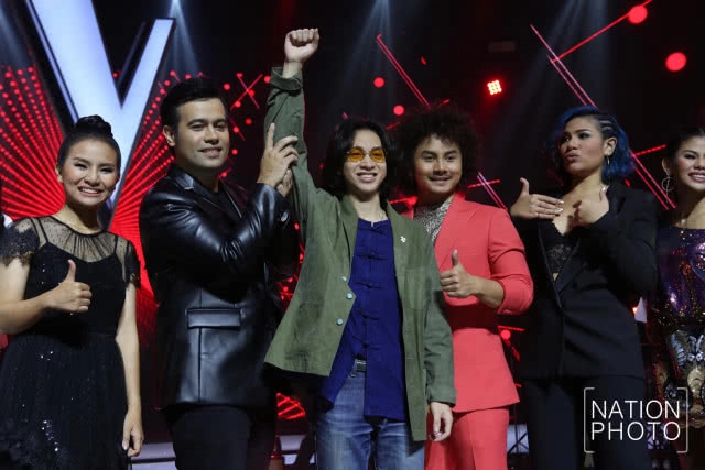 (ภาพชุด) "ไม้หมอน" คว้าแชมป์เดอะวอยซ์ ซีซั่น 6