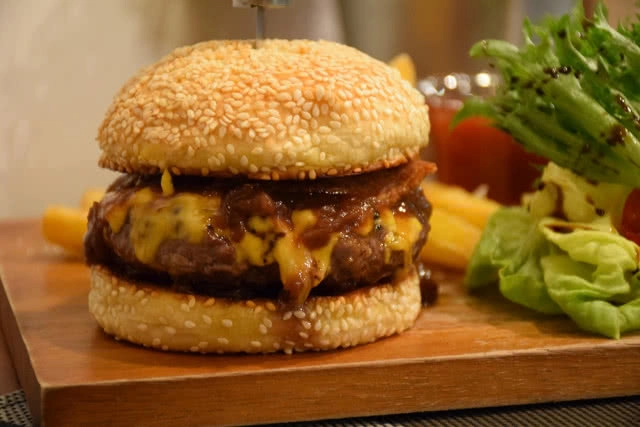 อร่อยปักหมุด : INFUSION ร้านอาหารที่ซ่อนตัวอยู่ในซอยเย็นอากาศ  ถนนพระรามสี่