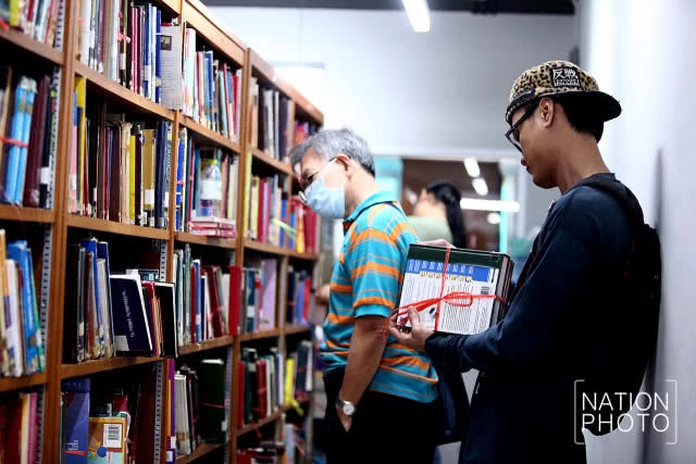 ม.หอการค้าไทย จัดมหกรรมหนังสือมือสอง เล่มละ 5 บาท เอาใจผู้รักการอ่าน
