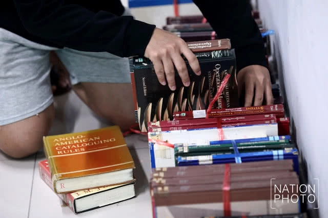 ม.หอการค้าไทย จัดมหกรรมหนังสือมือสอง เล่มละ 5 บาท เอาใจผู้รักการอ่าน