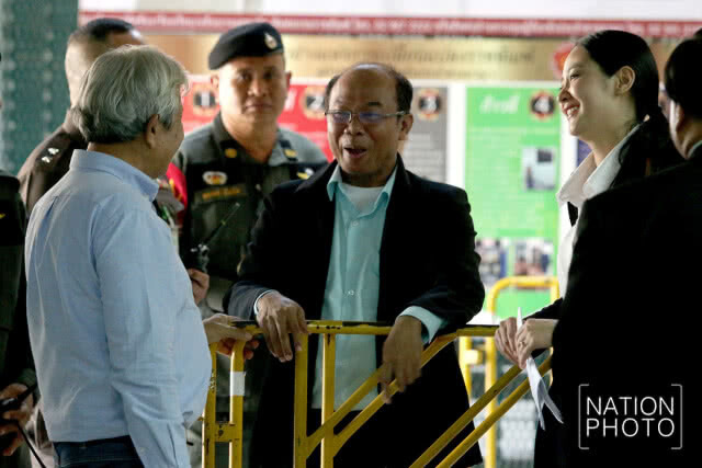 (ภาพชุด) ศาลให้ประกัน "ครูปรีชา-เจ๊บ้าบิ่น"