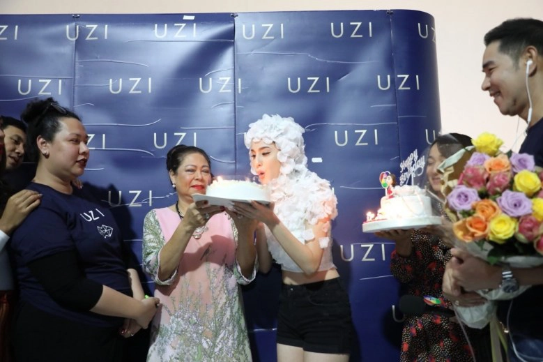 'ขวัญ' เฉลย!! เจ้าของดอกไม้ปริศนาวันวาเลนไทน์ 