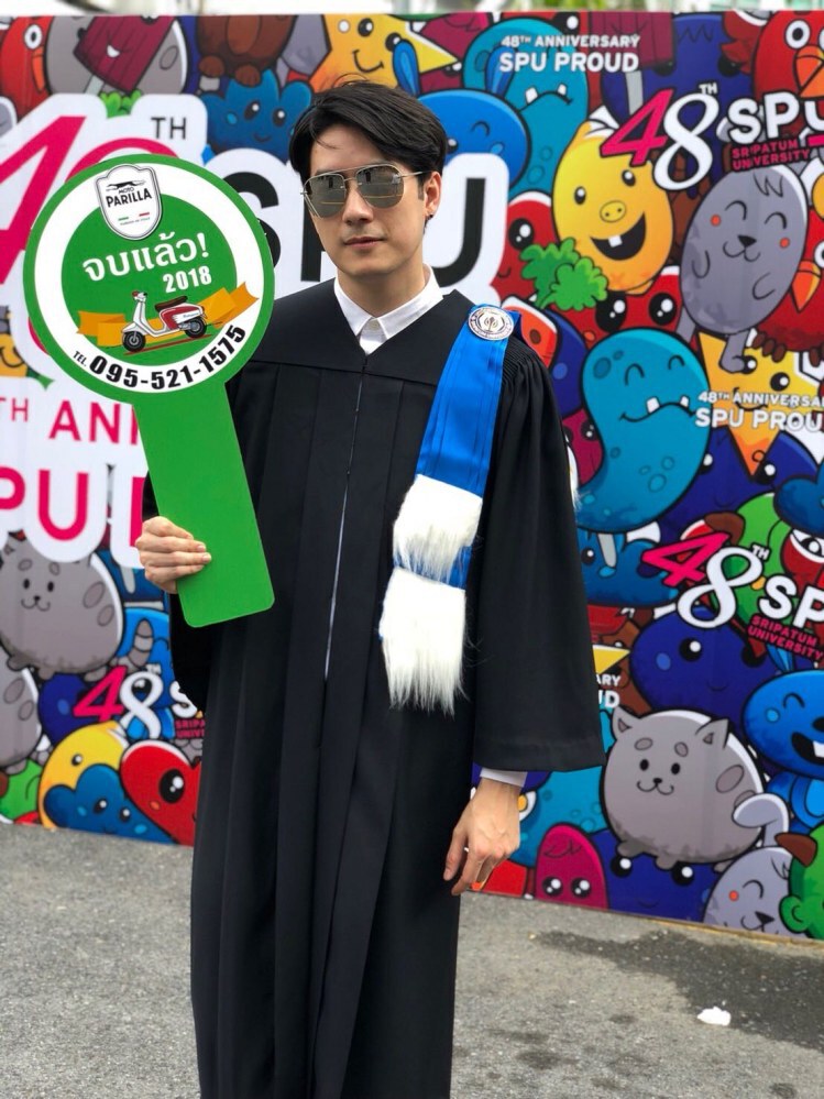 น่ายินดี! "ฟิล์ม รัฐภูมิ" เรียนจบโทแล้ว เตรียมเดินหน้าคว้าปริญญาเอกที่อเมริกา