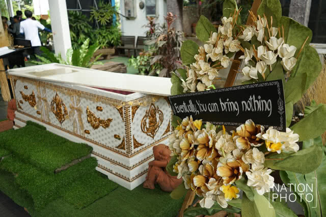 "Kid mai DEATH cafe" คาเฟ่แห่งความตาย