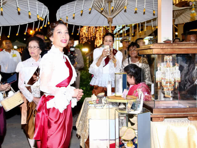 พระเจ้าหลานเธอ พระองค์เจ้าพัชรกิติยาภา เสด็จชมบรรยากาศงานอุ่นไอรักฯ