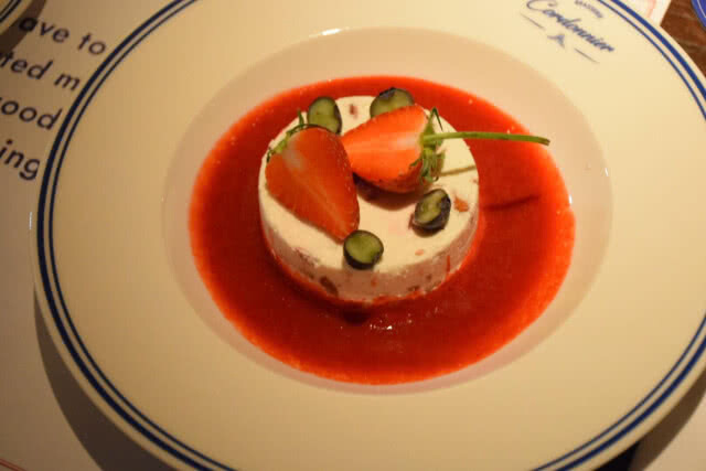 อร่อยปักหมุด : "บราสเซอรี กอร์ดองนิเย่ร์" ร้านอาหารฝรั่งเศสที่มีกลิ่นอายของฝรั่งเศสยุคปี 1930