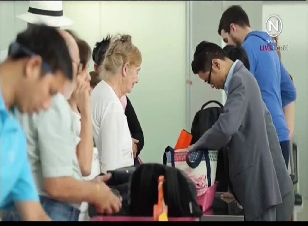 ทอท.เร่งแก้สนามบินแออัด ทอท.เร่งแก้สนามบินแออัด
