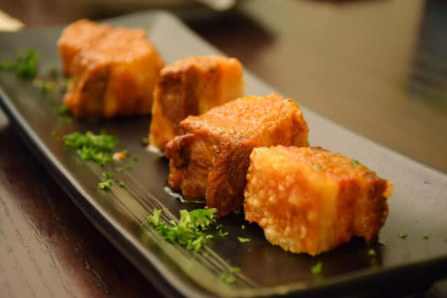 อร่อยปักหมุด : "El Tapeo (เอล ทาเปโญ่)" ร้านอาหารสเปนแท้ ๆ ใจกลางเมือง