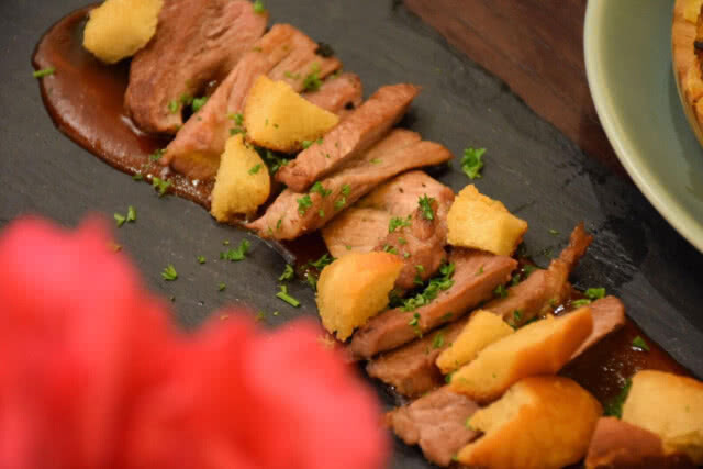 อร่อยปักหมุด : "El Tapeo (เอล ทาเปโญ่)" ร้านอาหารสเปนแท้ ๆ ใจกลางเมือง