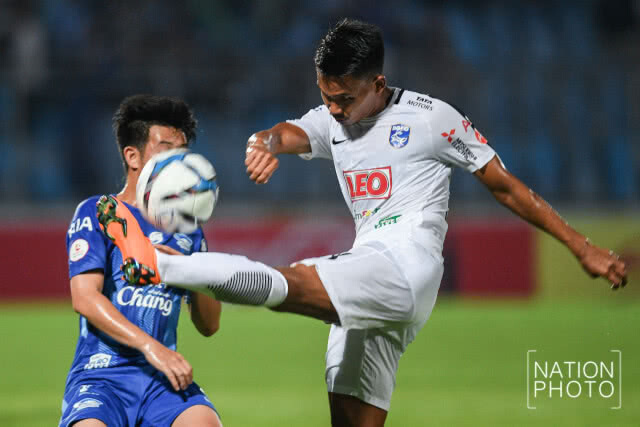 บางกอกกล๊าส เอฟซี ชนะ ชลบุรี เอฟซี 2-0