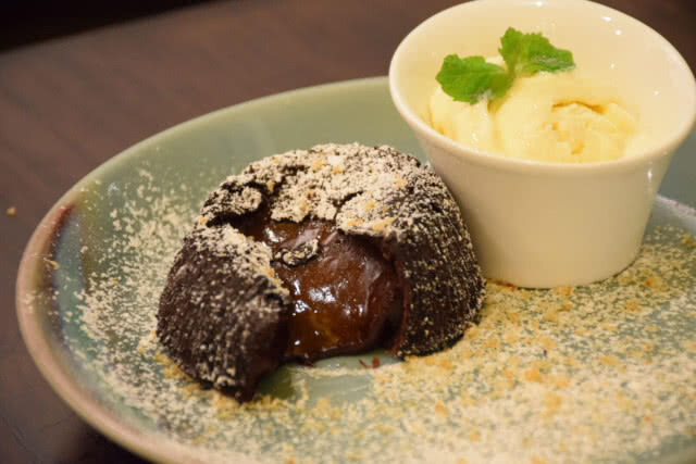 อร่อยปักหมุด : "El Tapeo (เอล ทาเปโญ่)" ร้านอาหารสเปนแท้ ๆ ใจกลางเมือง