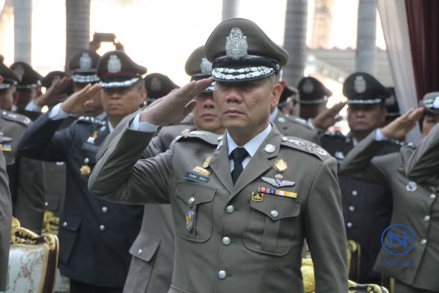 "บิ๊กแป๊ะ" เป็นประธานสถาปนาตำรวจภูธรภาค 1 ครบรอบ 42 ปี