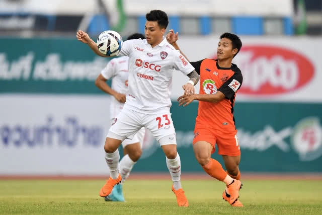 ต่อพิฆาตอย่างดุ! 
"ประจวบ"ไล่อัด"เมืองทอง"
ครึ่งโหล 6-1