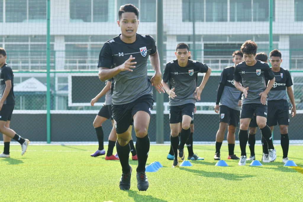 ช้างศึก ยู19 ทบทวนเนื้อหา! อิสสระรับเริ่มเห็นเค้าโครงทีม ยันต้องหาแข้งเสริมต่อเนื่อง