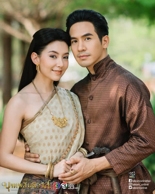 กระแสออเจ้า... บุพเพสันนิวาส ร้านให้เช่าชุดไทยเฮ คนแห่เช่าแน่น ชุดไทยสไบและชุดไทยร.5 เป็นที่นิยม