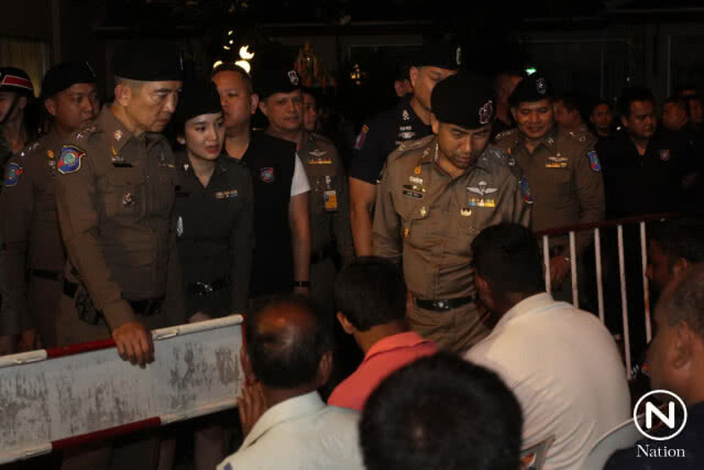 รวบต่างด้าวอยู่เกินกำหนด ทำงานผิดใบอนุญาต กว่า 122 คน