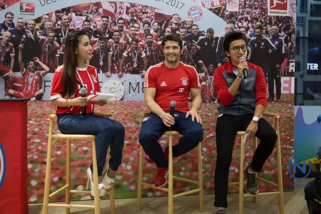 "ลิซาราซู" บินลัดฟ้าเฟ้นแข้งเยาวชน