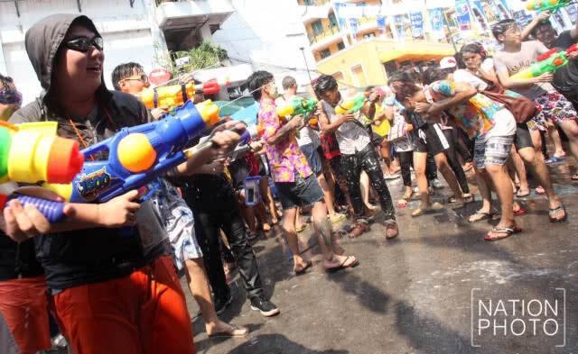 สงกรานต์ คาดเงินสะพัดเฉียด 2 หมื่นล้าน จีนยังแชมป์เที่ยวไทยมากสุด