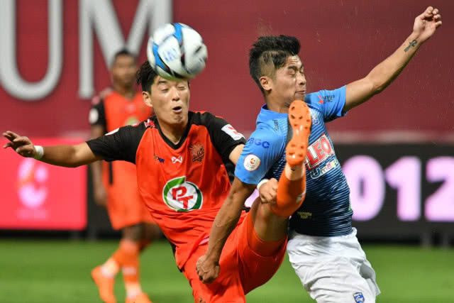 บีจี นำก่อน โดน ประจวบ รัวแซง  3-4