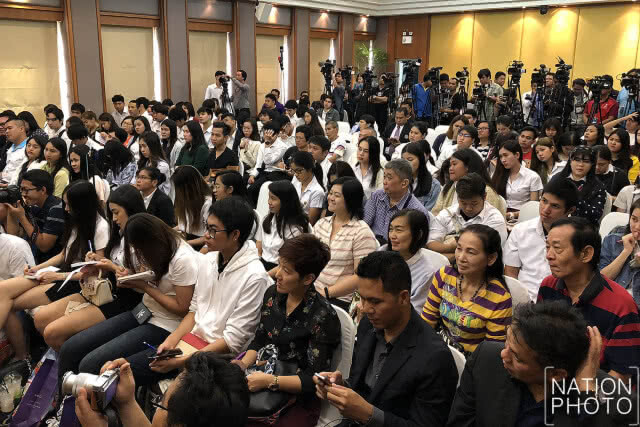 อย่าประเมินต่ำ! พลังโชเชียลเปลี่ยนการเมืองไทย 