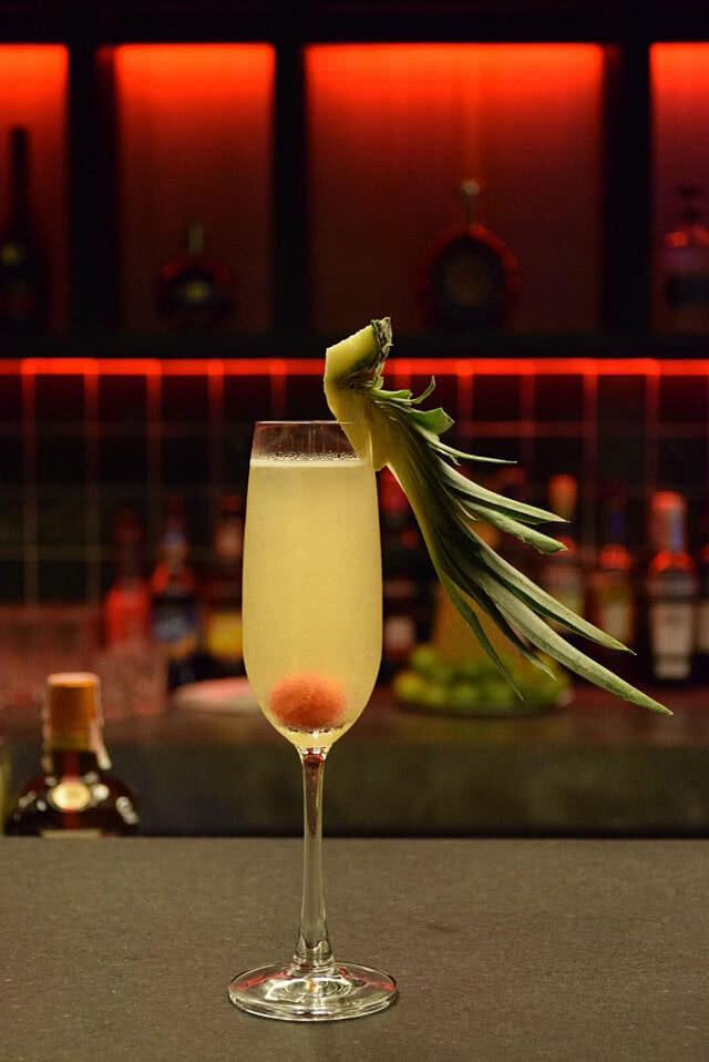 อร่อยปักหมุด : Link Cuisine & Bar แหล่งแฮงค์เอาท์รูปแบบใหม่กลางซอยเย็นอากาศย่านสาทร