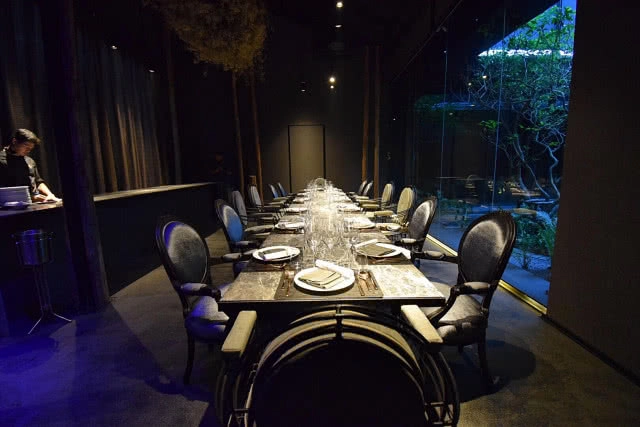 อร่อยปักหมุด : "Wang Hingnoi" เปิดประสบการณ์ทานอาหารแบบ Fine Dinning ใต้แสงหิ่งห้อยนับร้อยตัว