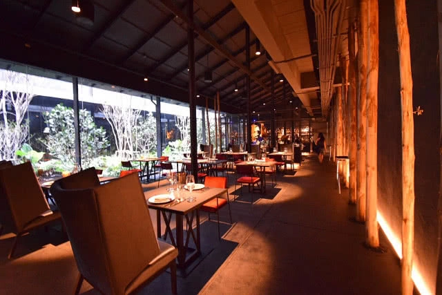 อร่อยปักหมุด : "Wang Hingnoi" เปิดประสบการณ์ทานอาหารแบบ Fine Dinning ใต้แสงหิ่งห้อยนับร้อยตัว