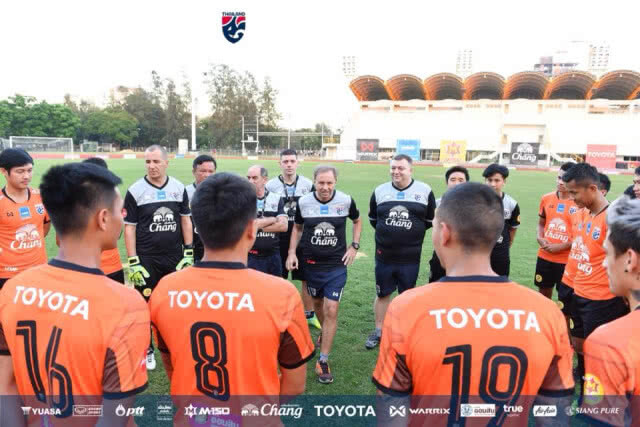 ช้างศึก ฟูลทีมเกมรับมือกาบอง ศึกคิงส์คัพครั้งที่ 46