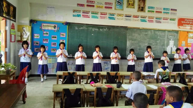 รร.เทศบาลมิตรสัมพันธ์วิทยา ได้รับรางวัลชนะเลิศระดับทอง ประกวดมารยาทไทย