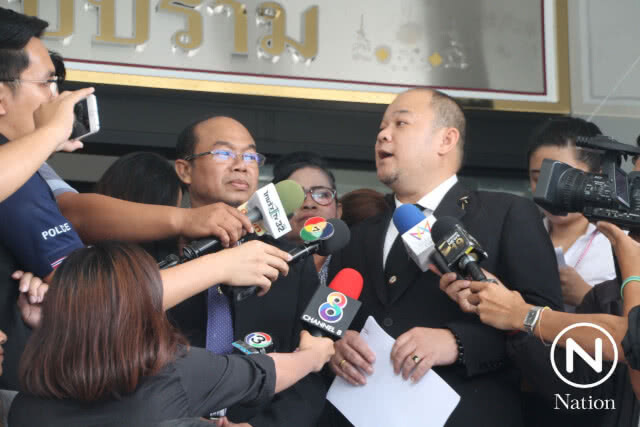"ครูปรีชา-เจ๊บ้าบิ่น" โร่พบกองปราบ ขอตร.สอบพยานฝั่งตนเพิ่ม
