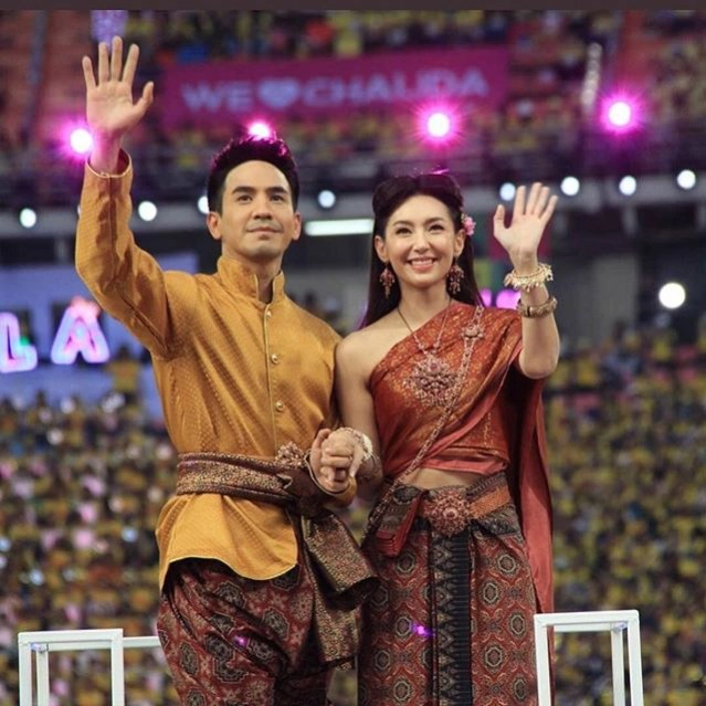 "แม่หญิงการะเกด" 
เตรียมนำทีม"รำแก้บน"
"บุพเพสันนิวาส" โกยเรตติ้งทะลุเป้า