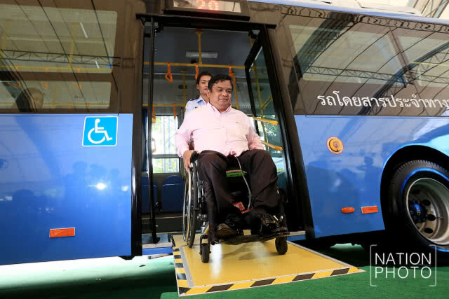 เปิดตัวรถเมล์เอ็นจีวีโฉมใหม่ ออกให้บริการพรุ่งนี้วันแรก (27 มี.ค.61)