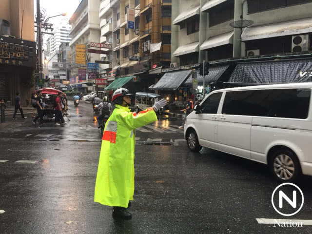 ผบ.ตร. ห่วงฝนตกหนัก สั่งตำรวจจราจรเร่งระบายรถ-อำนวยความสะดวกปชช.